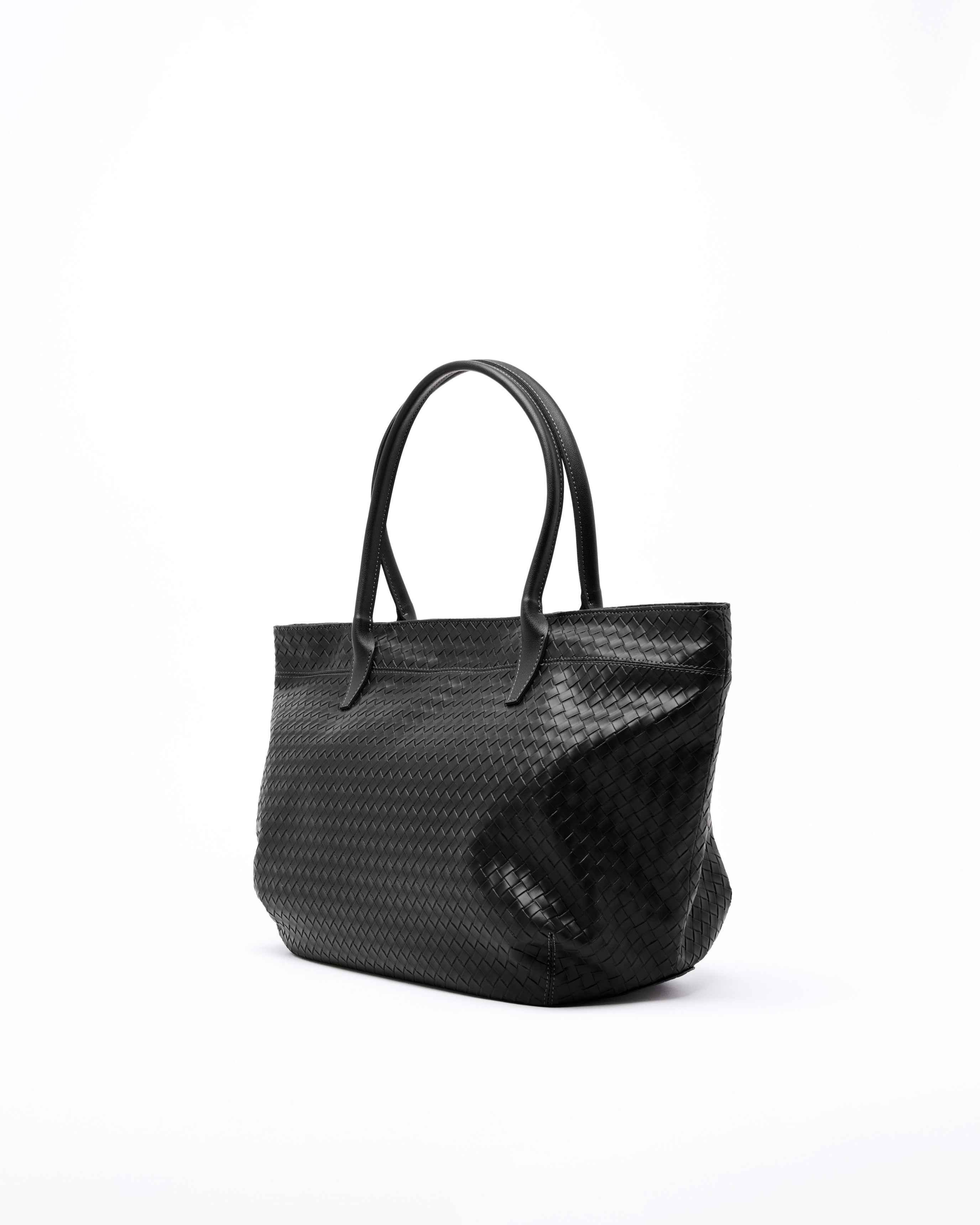 Large Wavy - Black