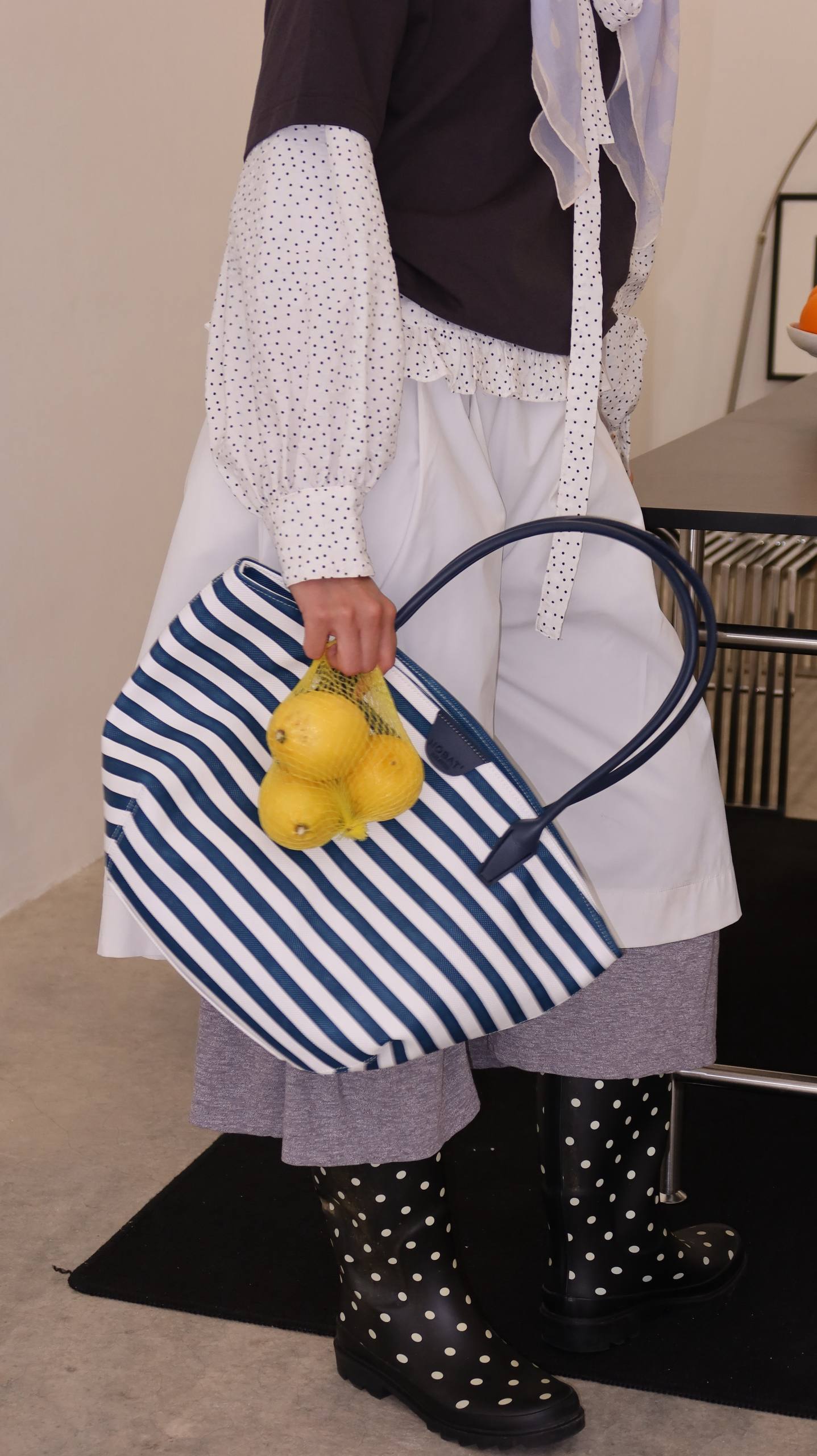 Medium Wavy - Navy Stripes